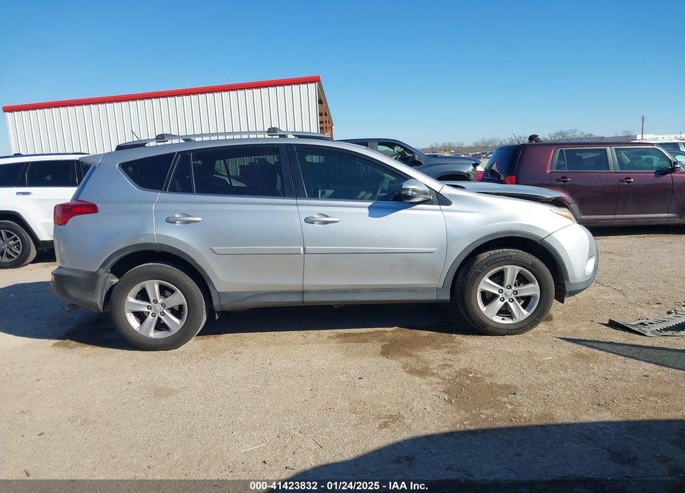 2013 TOYOTA RAV4 VIN: 2T3WFREV2DW028594