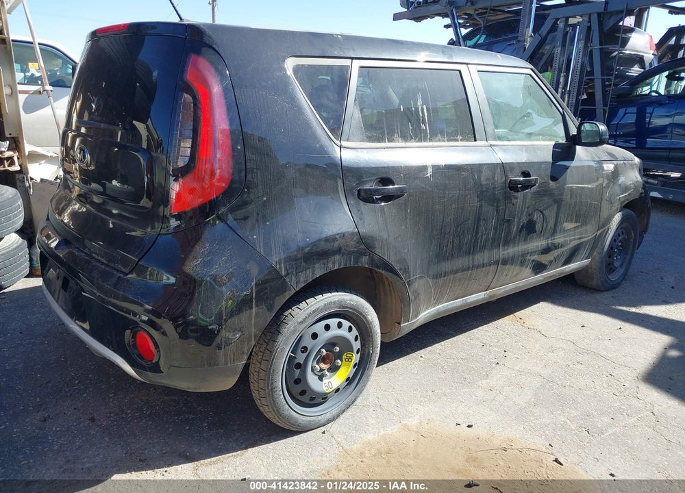 2017 KIA SOUL VIN: KNDJP3A53H7477696