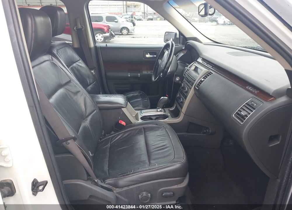 2009 FORD FLEX SEL VIN: 2FMDK52C99BA11134