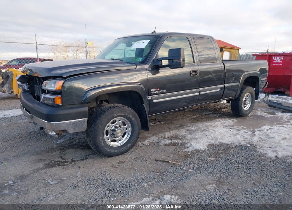2005 CHEVROLET SILVERADO 2500HD LT VIN: 1GCHK29245E129737