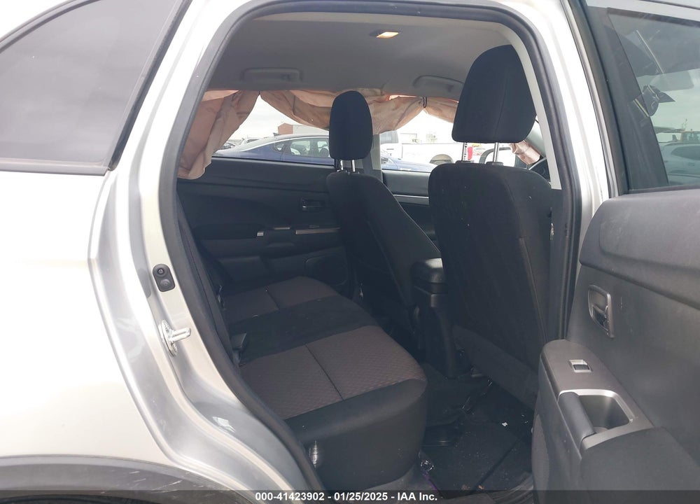 2019 MITSUBISHI OUTLANDER SPORT 2.0 ES VIN: JA4AP3AU1KU035042