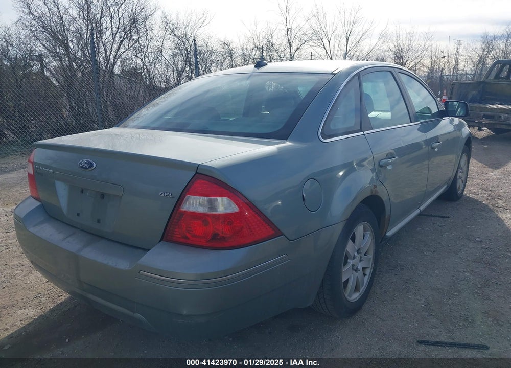 2007 FORD FIVE HUNDRED VIN: 1FAHP24127G164497