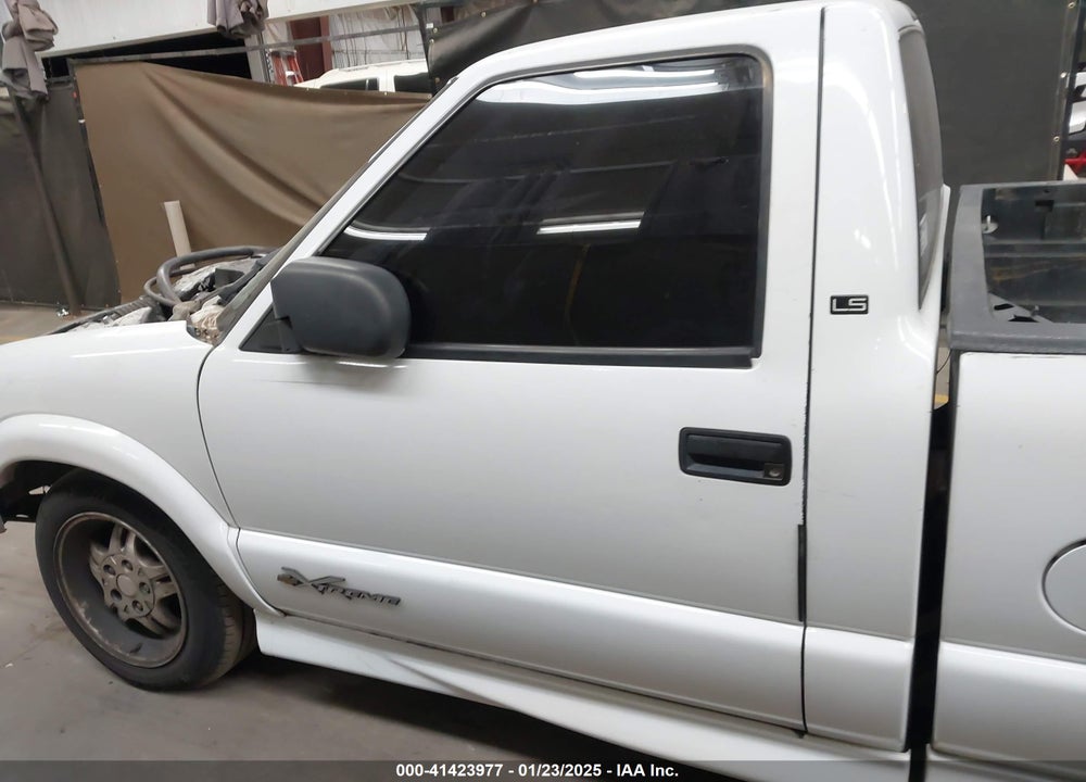 2003 CHEVROLET S-10 LS VIN: 1GCCS14H538281750