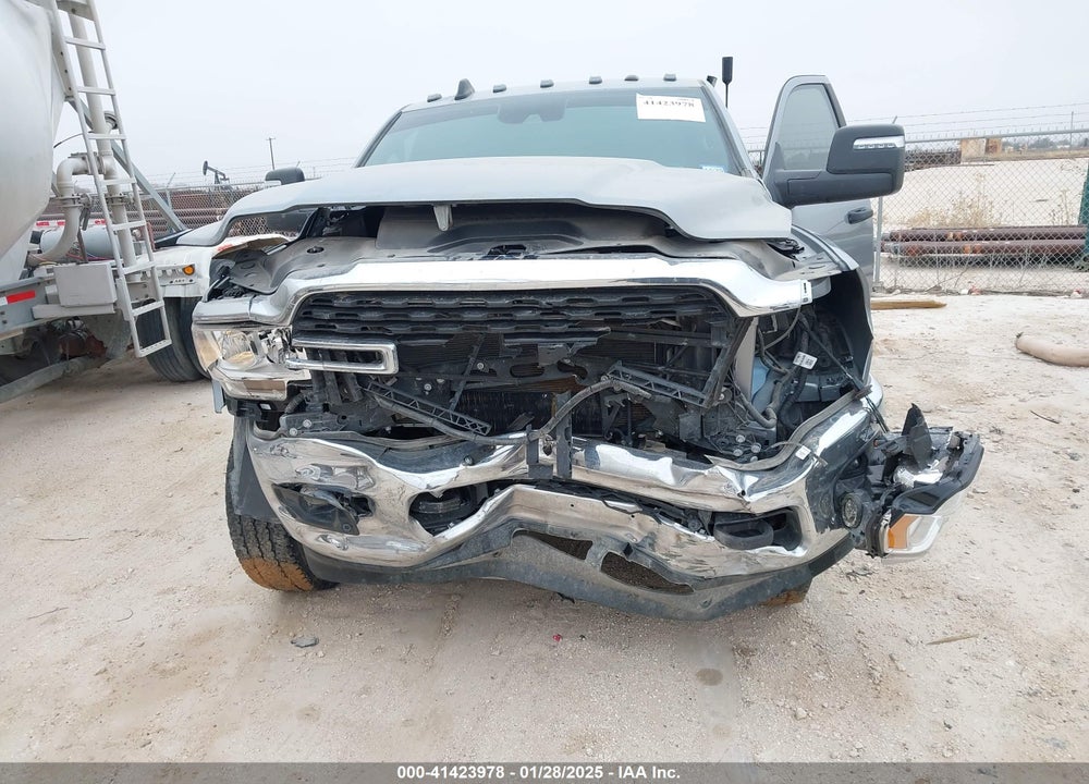 2024 RAM 2500 VIN: 3C6UR5JJ9RG134825