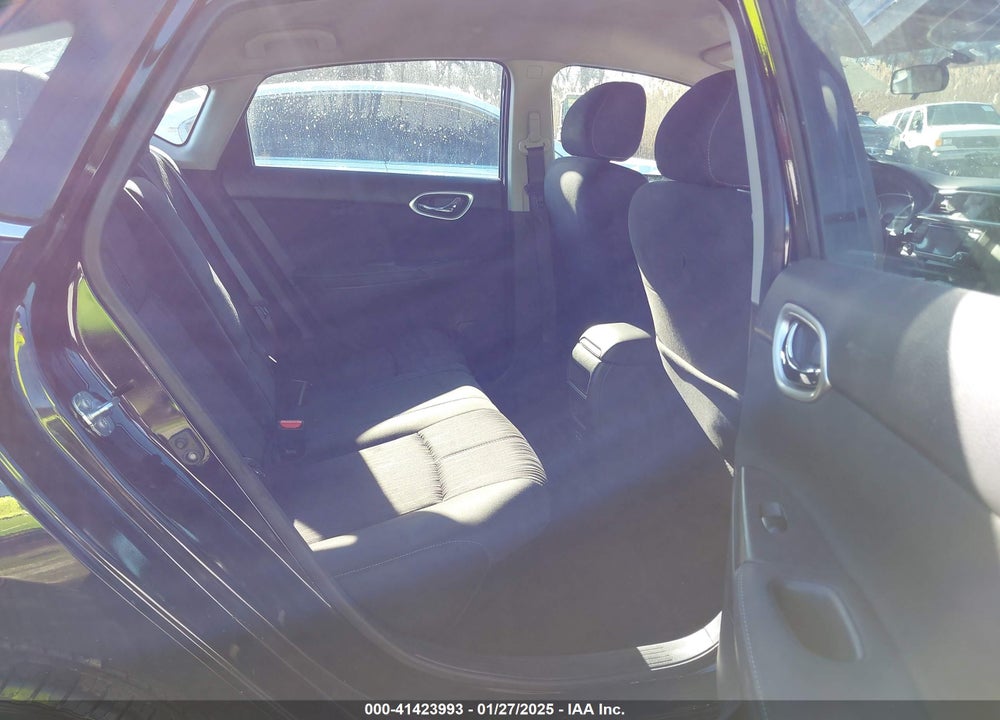 2018 NISSAN SENTRA SV VIN: 3N1AB7AP5JL661601