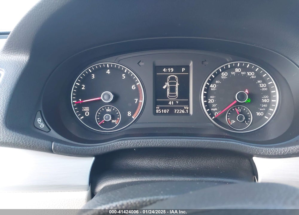 2013 VOLKSWAGEN PASSAT VIN: 1VWBP7A31DC116105