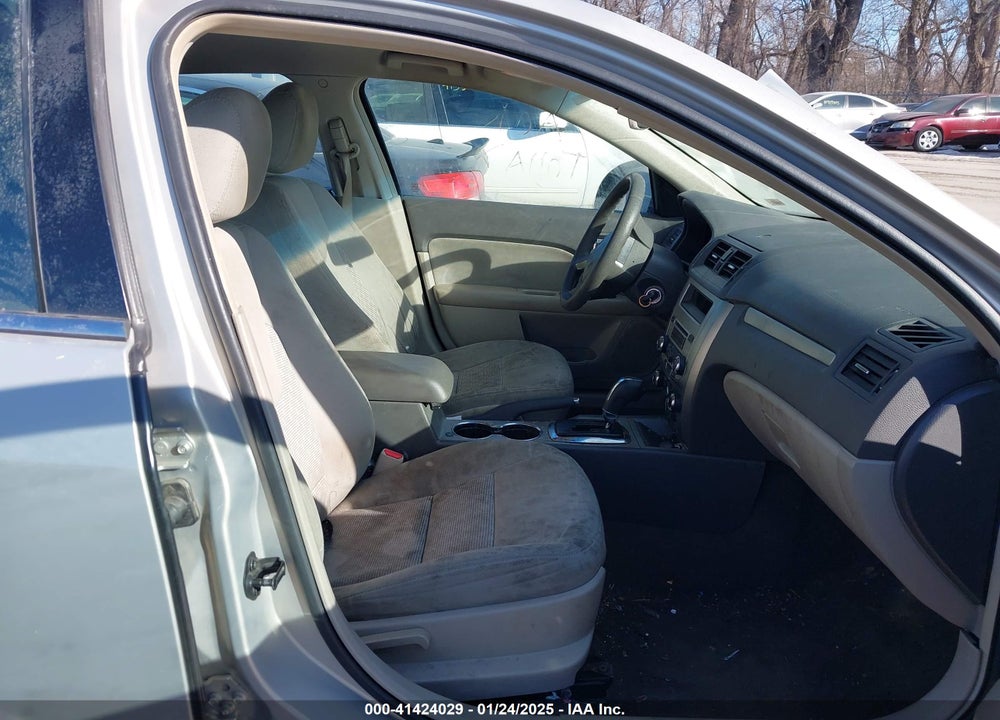 2010 FORD FUSION VIN: 3FAHP0HGXAR404608