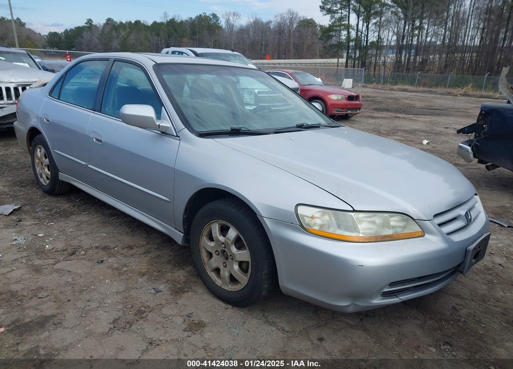 2001 HONDA ACCORD 2.3 EX VIN: 1HGCG66811A076526