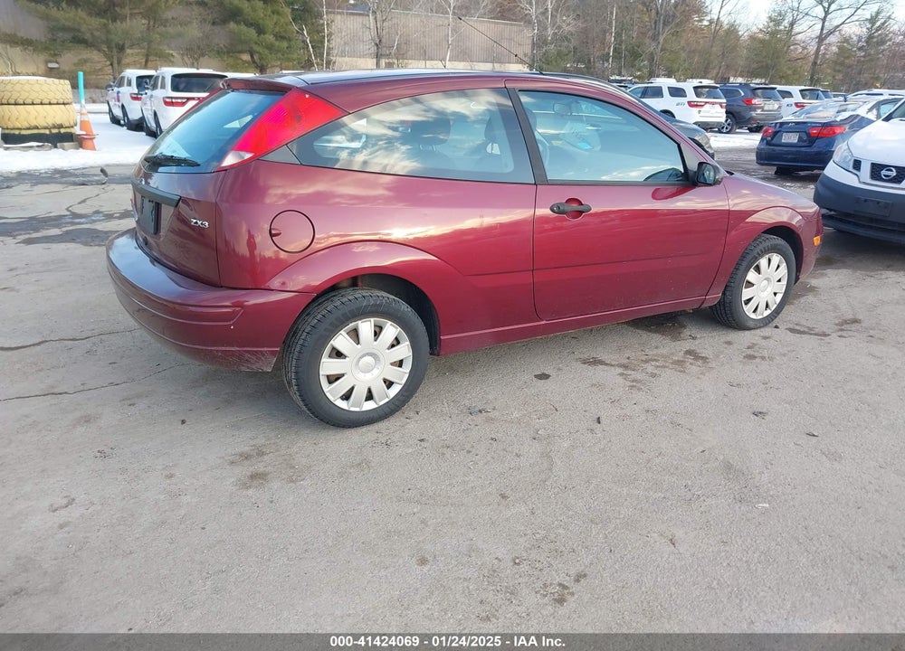 2006 FORD FOCUS ZX3 VIN: 1FAFP31NX6W142837