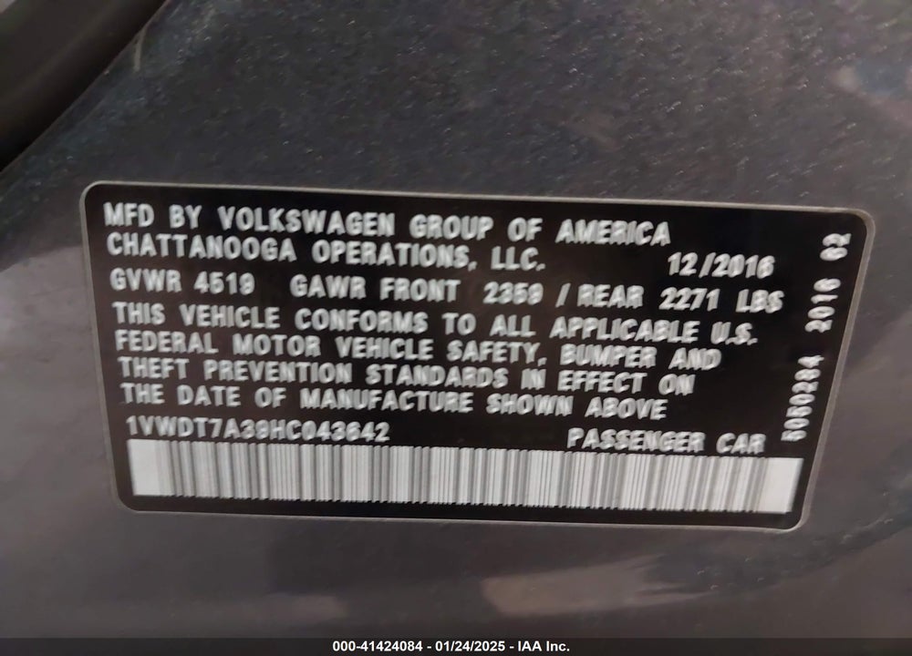 2017 VOLKSWAGEN PASSAT VIN: 1VWDT7A39HC043642