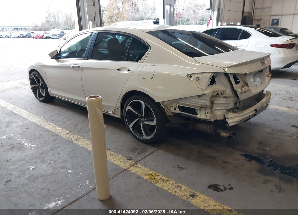 2017 HONDA ACCORD VIN: 1HGCR2F17HA079835