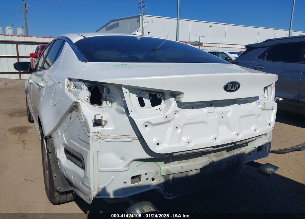 2015 KIA OPTIMA VIN: KNAGM4A73F5593142