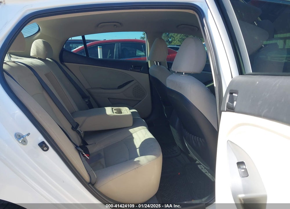 2015 KIA OPTIMA VIN: KNAGM4A73F5593142