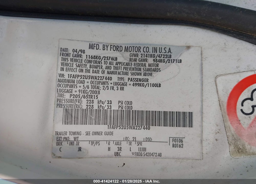 1998 FORD TAURUS LX/SE VIN: 1FAFP52U5WA227440