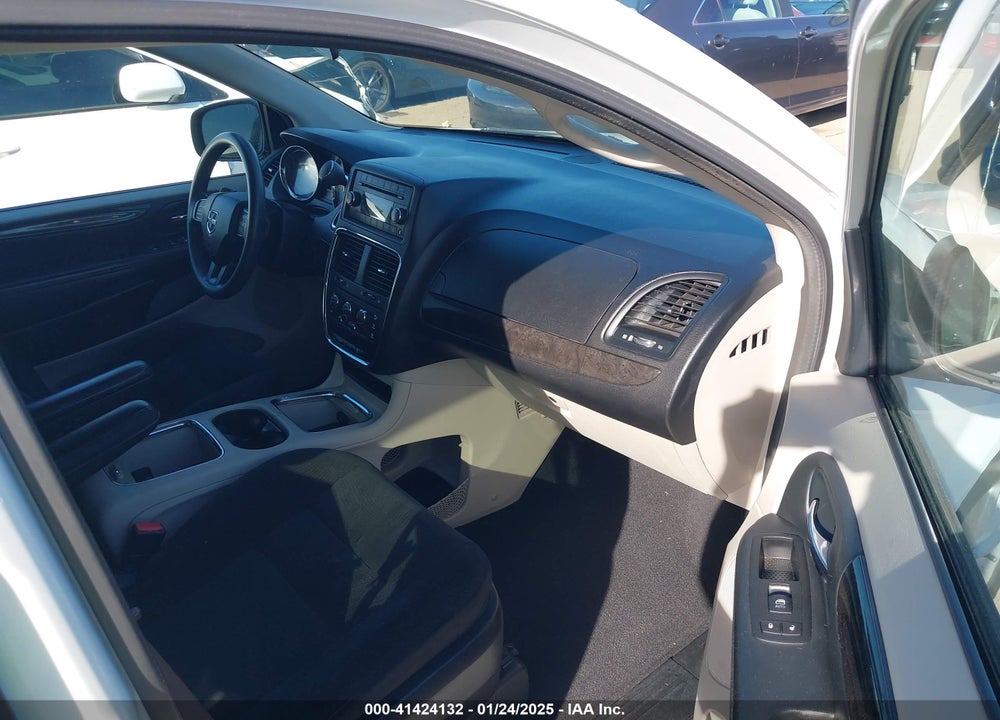 2015 DODGE GRAND CARAVAN SXT VIN: 2C4RDGCGXFR745527