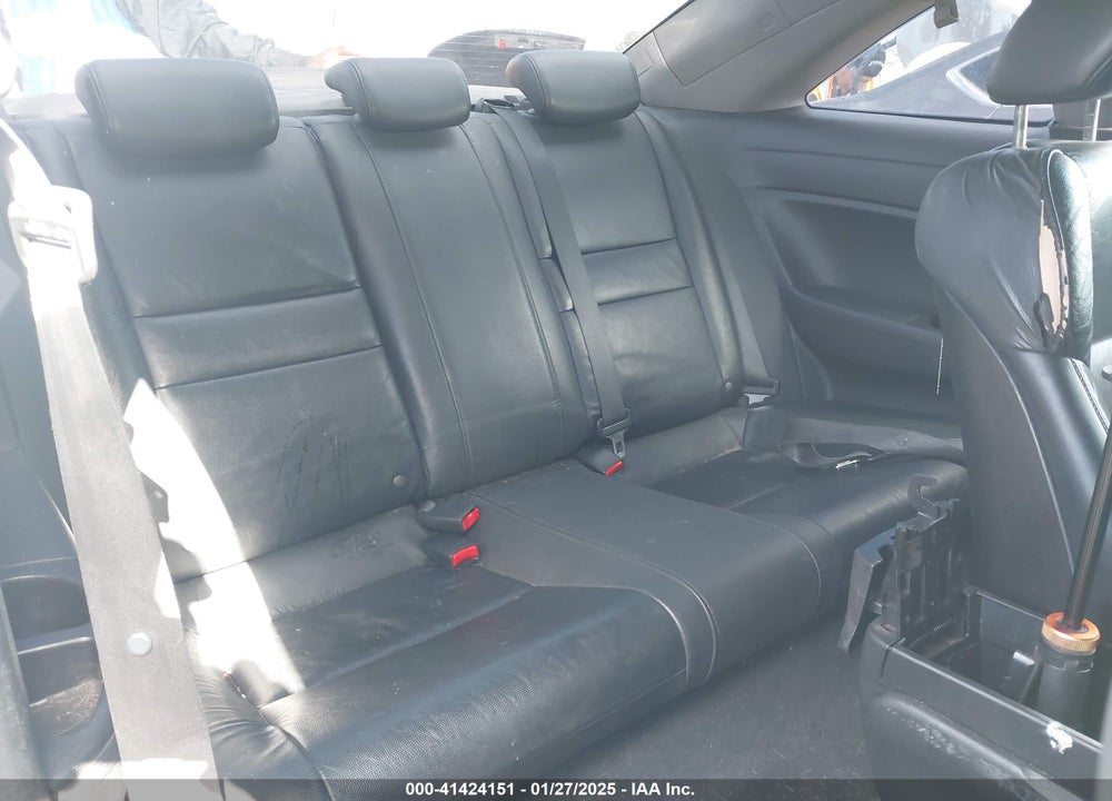 2010 HONDA CIVIC VIN: 2HGFG1B9XAH515979