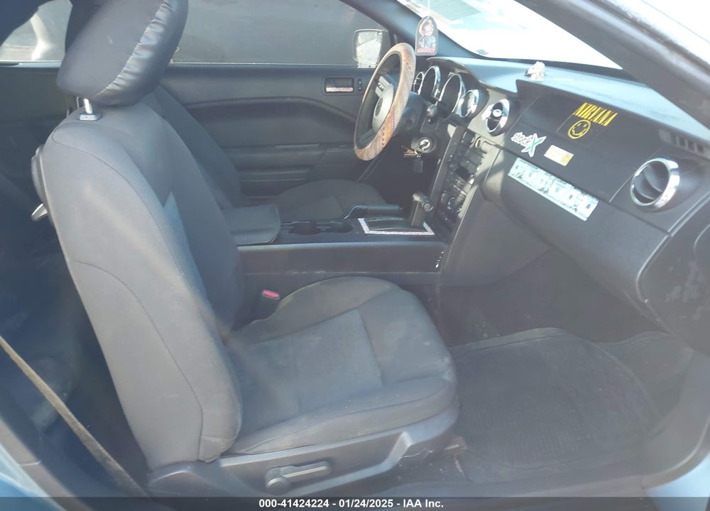 2007 FORD MUSTANG VIN: 1ZVFT84N075328972