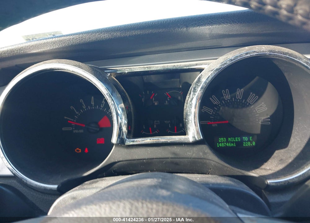2005 FORD MUSTANG GT DELUXE/GT PREMIUM VIN: 1ZVFT82H755104947