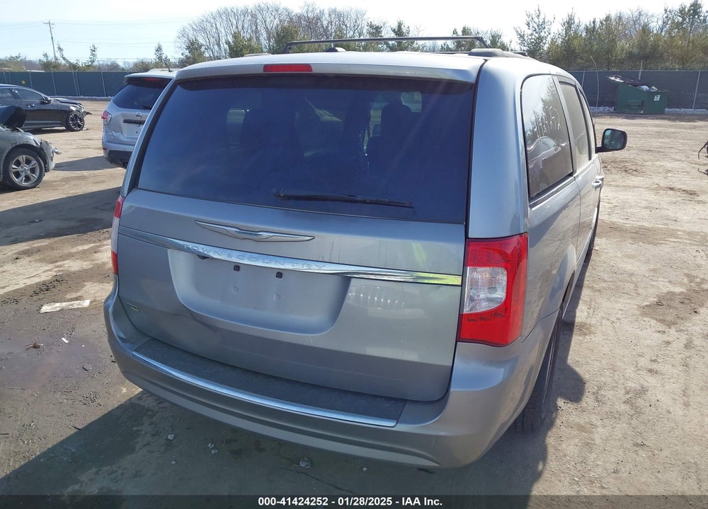 2013 CHRYSLER TOWN & COUNTRY TOURING VIN: 2C4RC1BG1DR656685