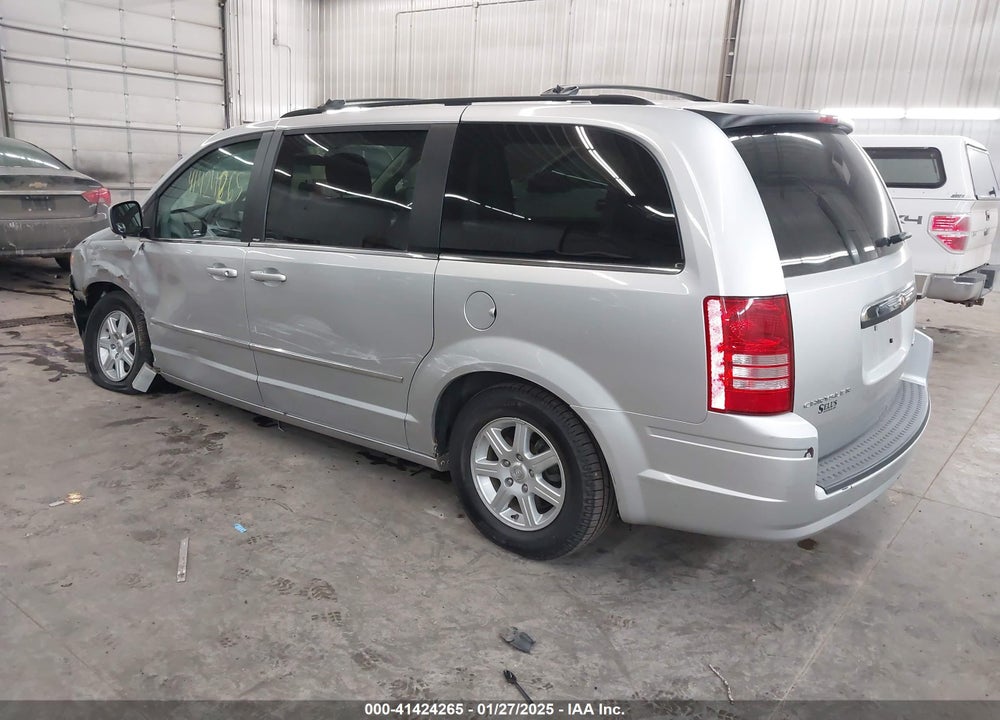 2010 CHRYSLER TOWN & COUNTRY TOURING VIN: 2A4RR5D15AR193616