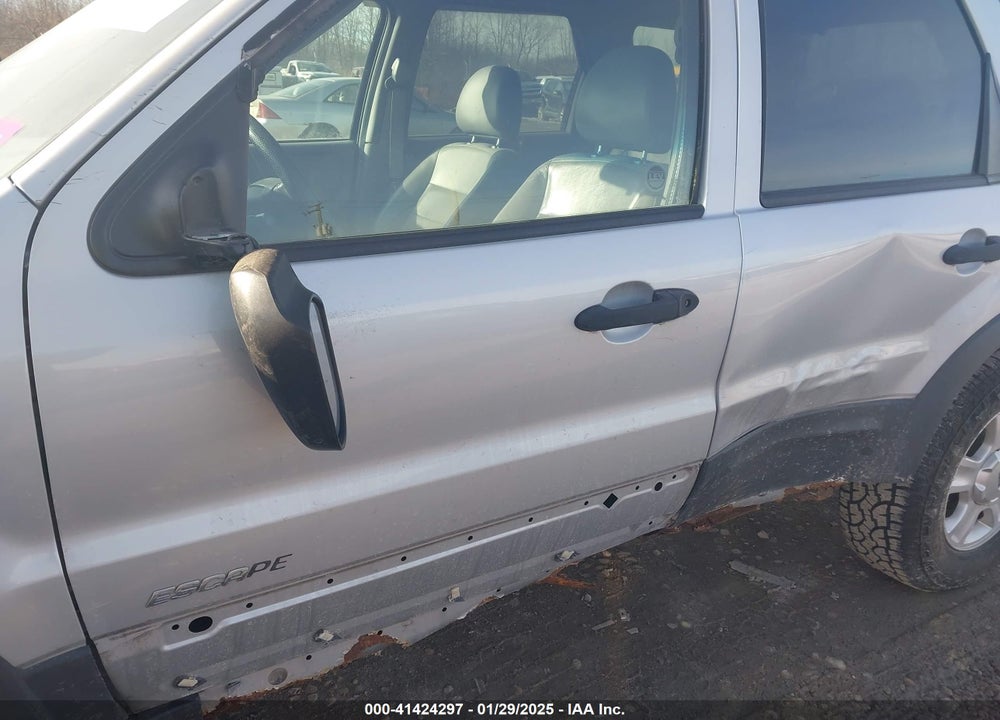 2002 FORD ESCAPE XLT VIN: 1FMYU04192KA08840