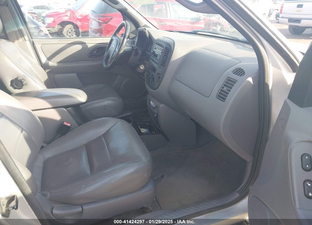 2002 FORD ESCAPE XLT VIN: 1FMYU04192KA08840