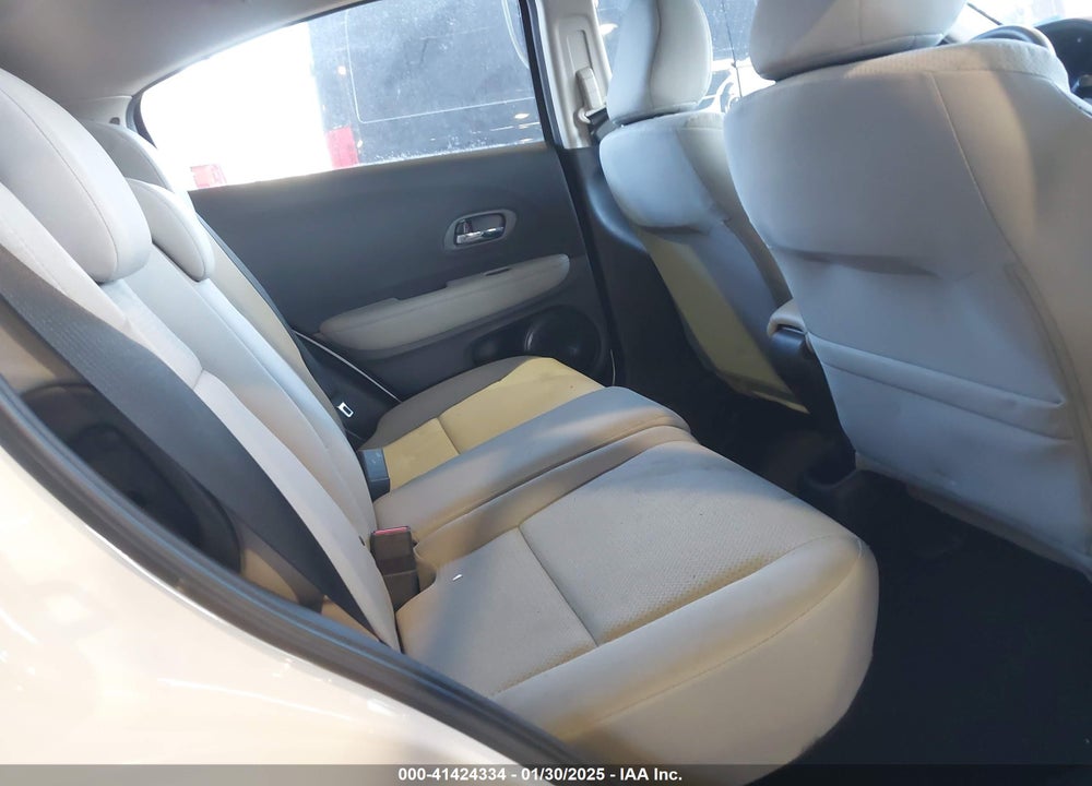 2022 HONDA HR-V VIN: 3CZRU6H31NM776195