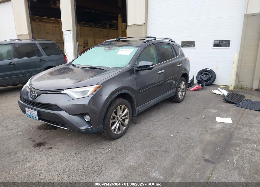 2017 TOYOTA RAV4 VIN: 2T3DFREV4HW605588
