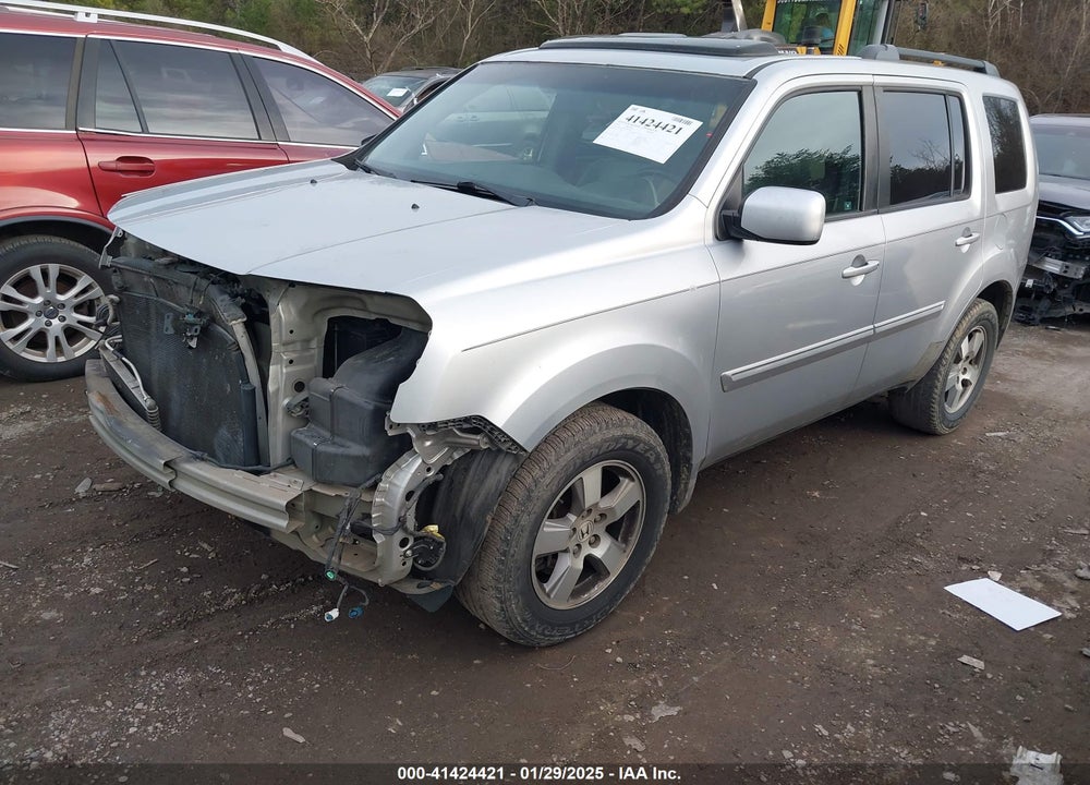 2010 HONDA PILOT VIN: 5FNYF3H56AB017083