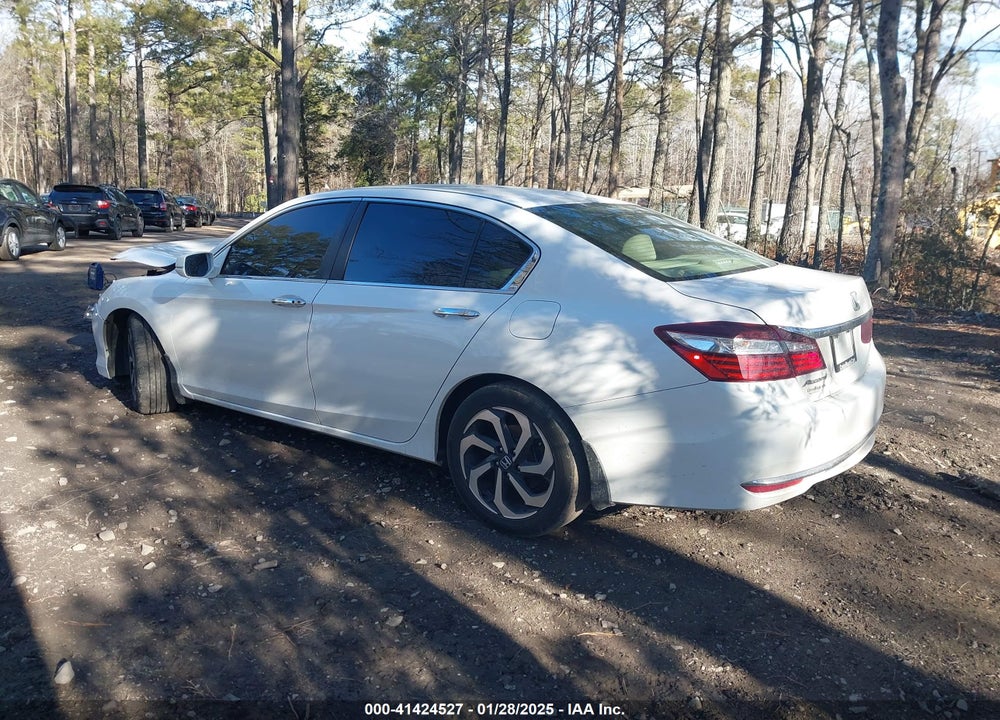 2016 HONDA ACCORD VIN: 1HGCR2F87GA238686