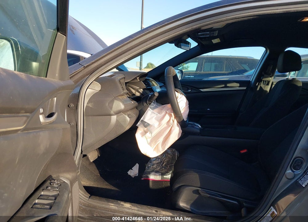 2020 HONDA CIVIC VIN: SHHFK7H33LU401137