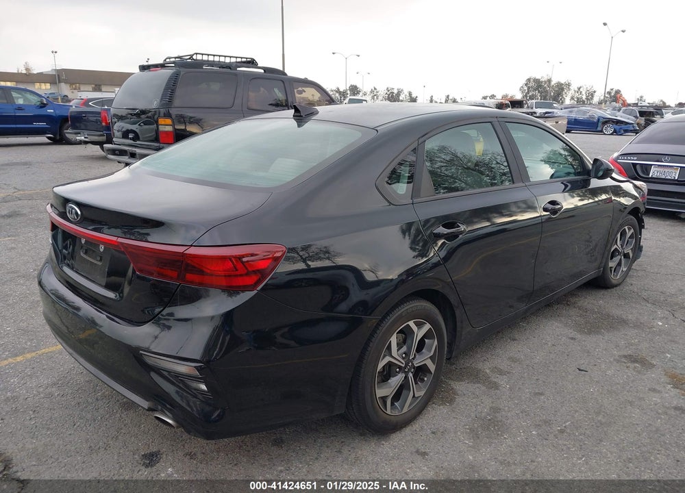 2019 KIA FORTE VIN: 3KPF24AD3KE070485