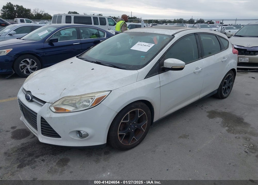 2014 FORD FOCUS VIN: 1FADP3K21EL192733