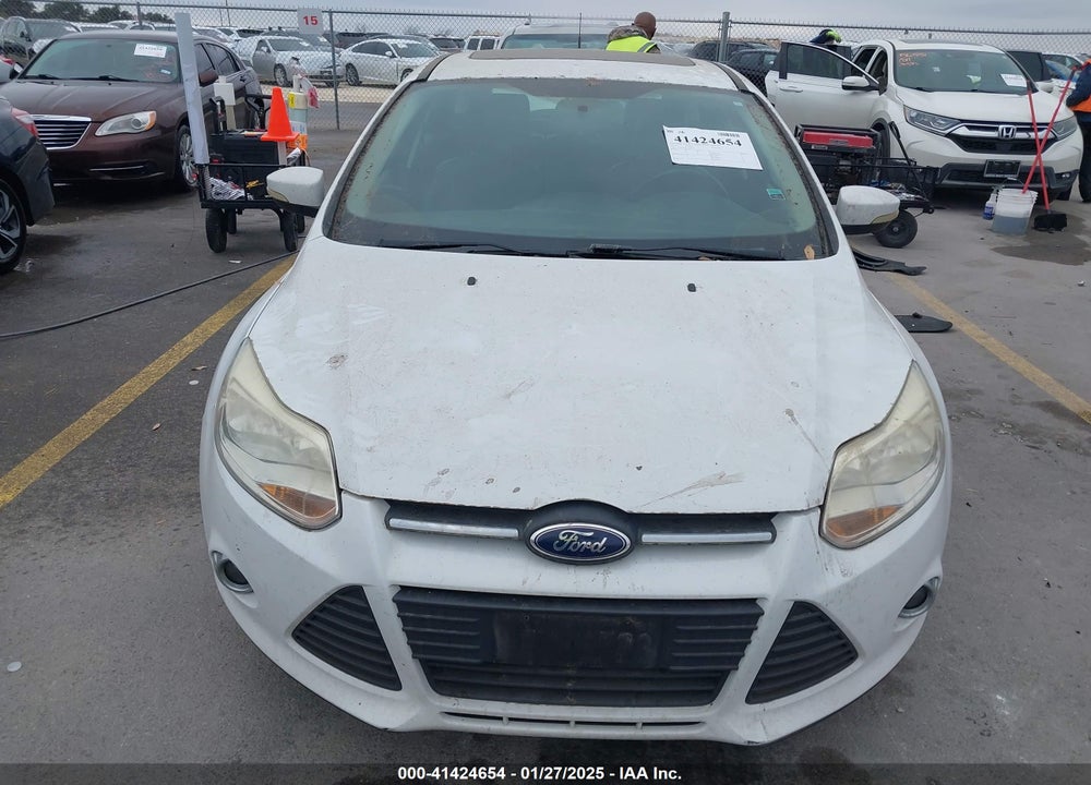2014 FORD FOCUS VIN: 1FADP3K21EL192733