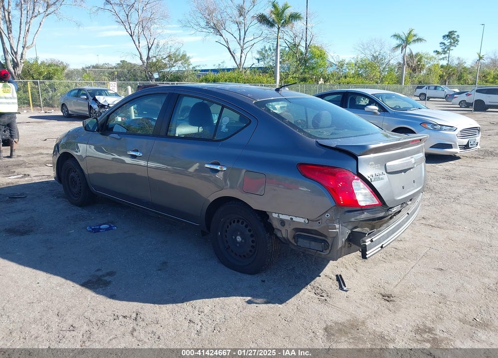 2018 NISSAN VERSA VIN: 3N1CN7AP4JL833343