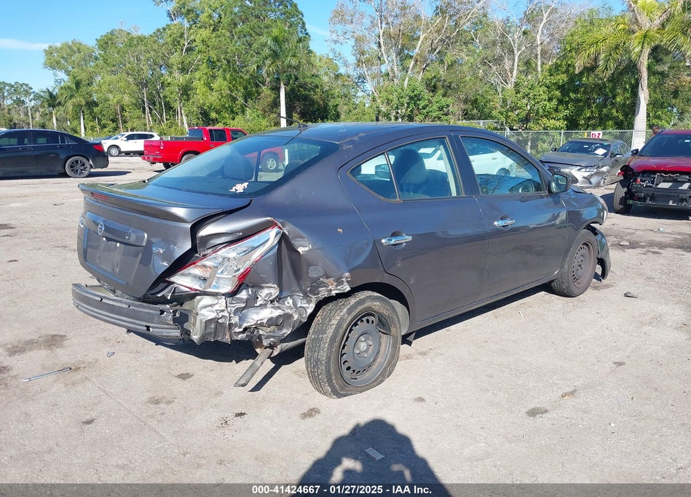2018 NISSAN VERSA VIN: 3N1CN7AP4JL833343