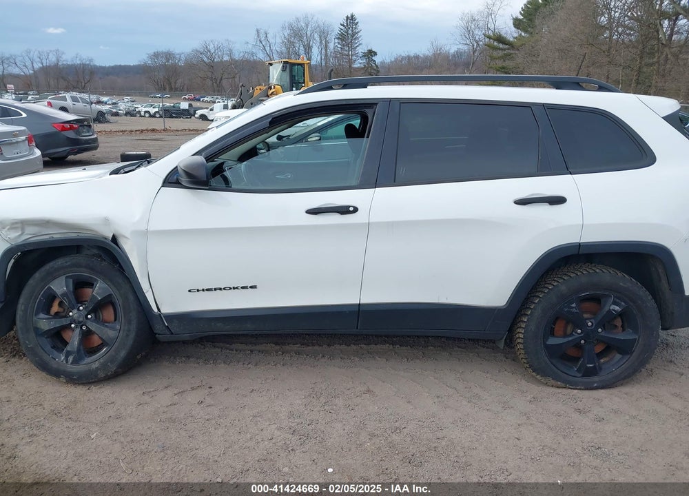 2016 JEEP CHEROKEE ALTITUDE VIN: 1C4PJMAB7GW314075