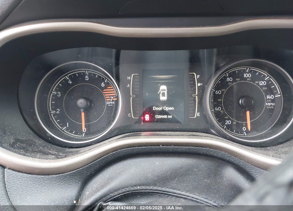 2016 JEEP CHEROKEE ALTITUDE VIN: 1C4PJMAB7GW314075
