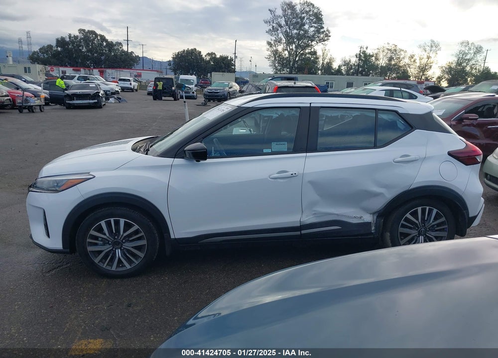 2023 NISSAN KICKS VIN: 3N1CP5DV3PL525114