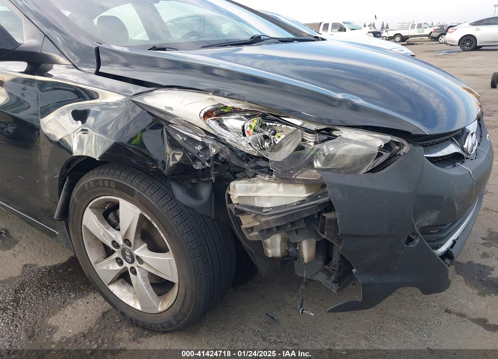 2012 HYUNDAI ELANTRA VIN: KMHDH4AE7CU313647