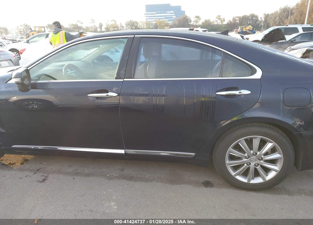 2010 LEXUS ES 350 VIN: JTHBK1EG0A2360307