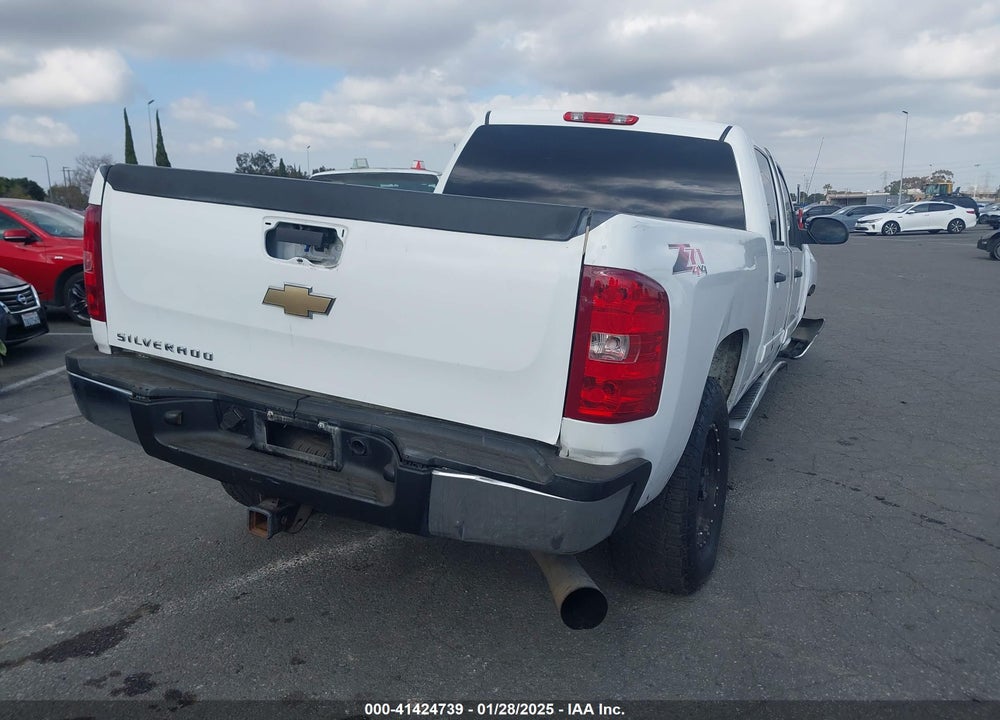 2007 CHEVROLET SILVERADO 2500HD VIN: 1GCHK23697F537806