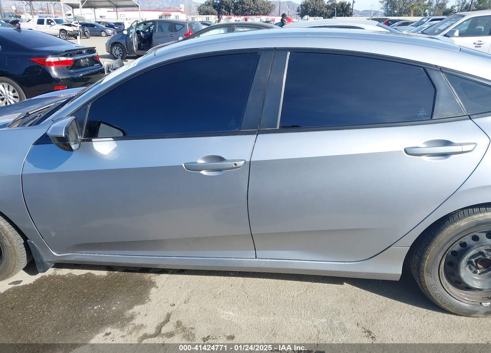 2016 HONDA CIVIC VIN: 2HGFC2F51GH520196