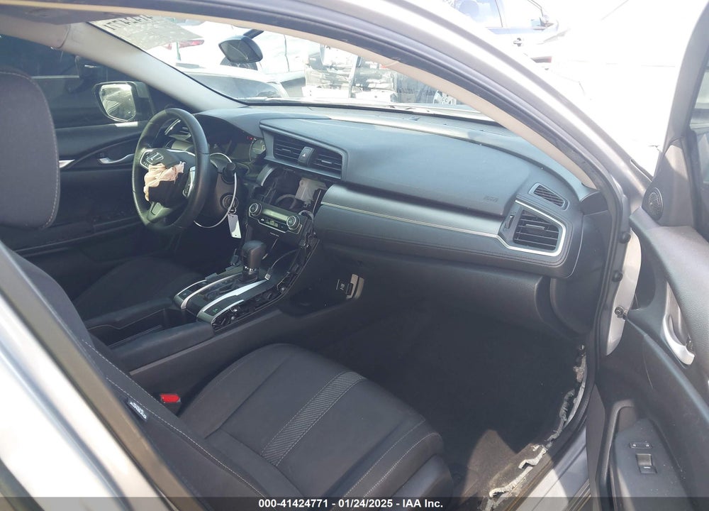 2016 HONDA CIVIC VIN: 2HGFC2F51GH520196
