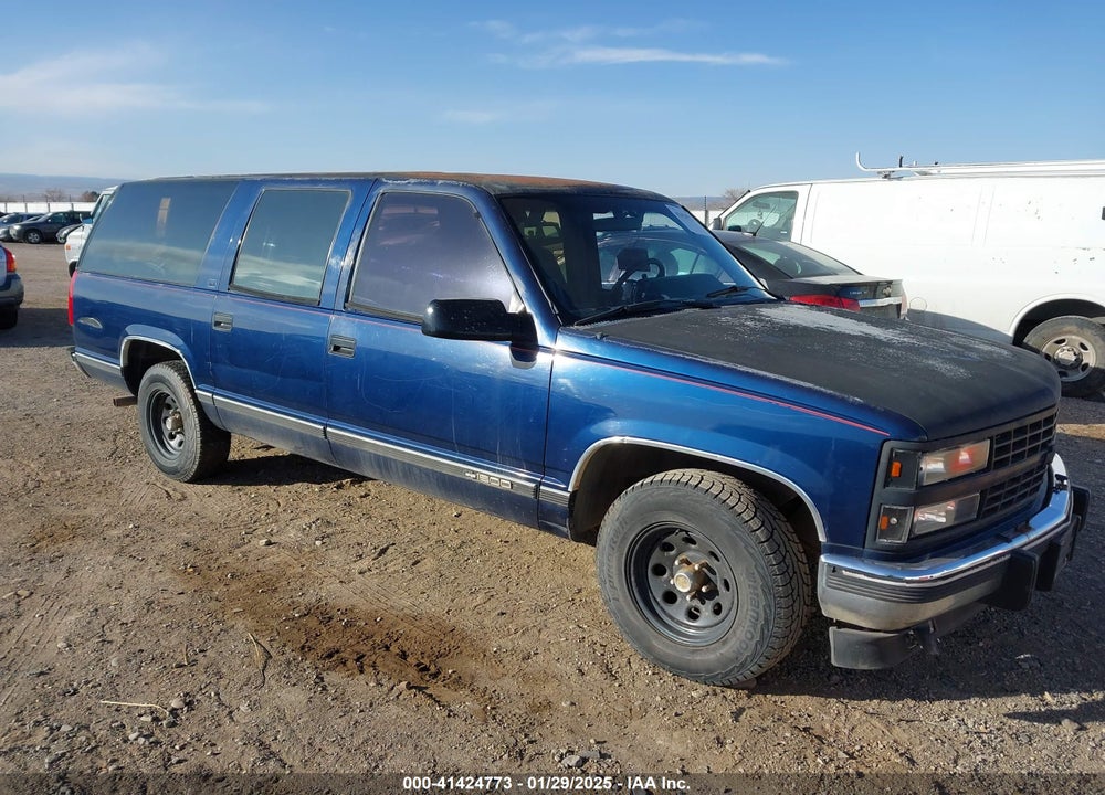 1993 CHEVROLET SUBURBAN C1500 VIN: 1GNEC16K0PJ416864