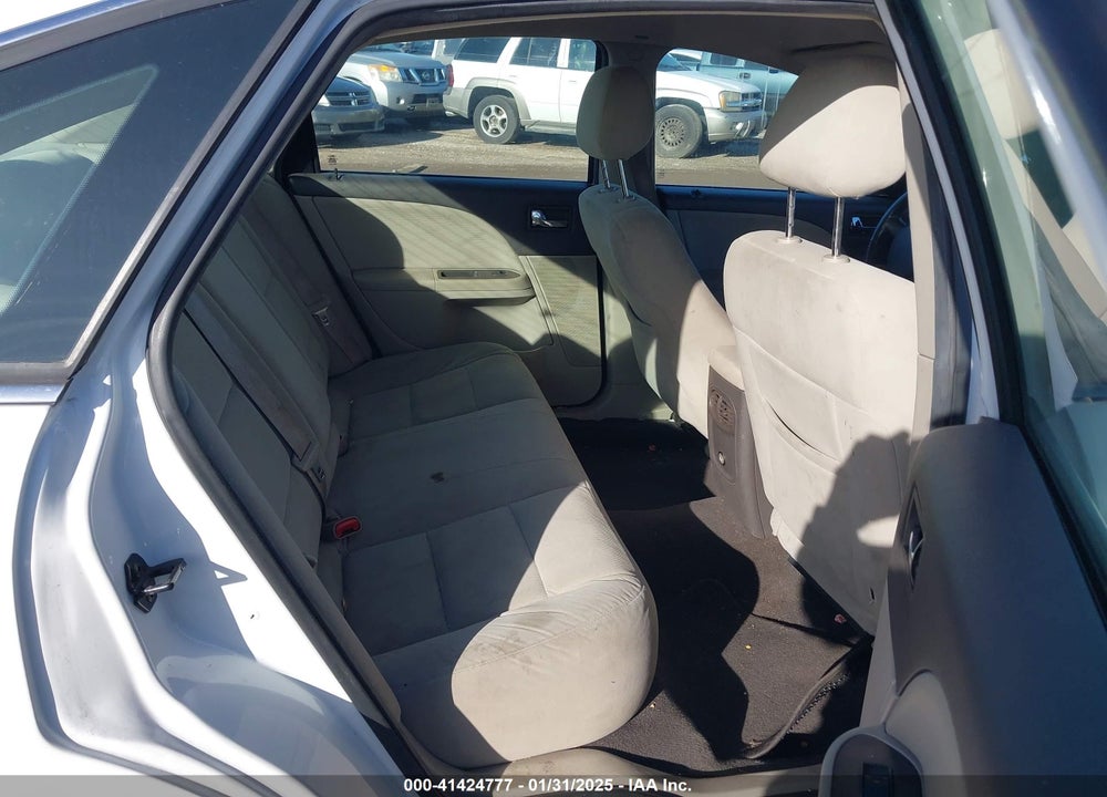 2008 FORD TAURUS VIN: 1FAHP24W18G154606