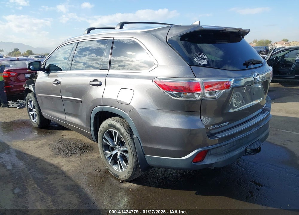 2016 TOYOTA HIGHLANDER XLE V6 VIN: 5TDJKRFH4GS507023