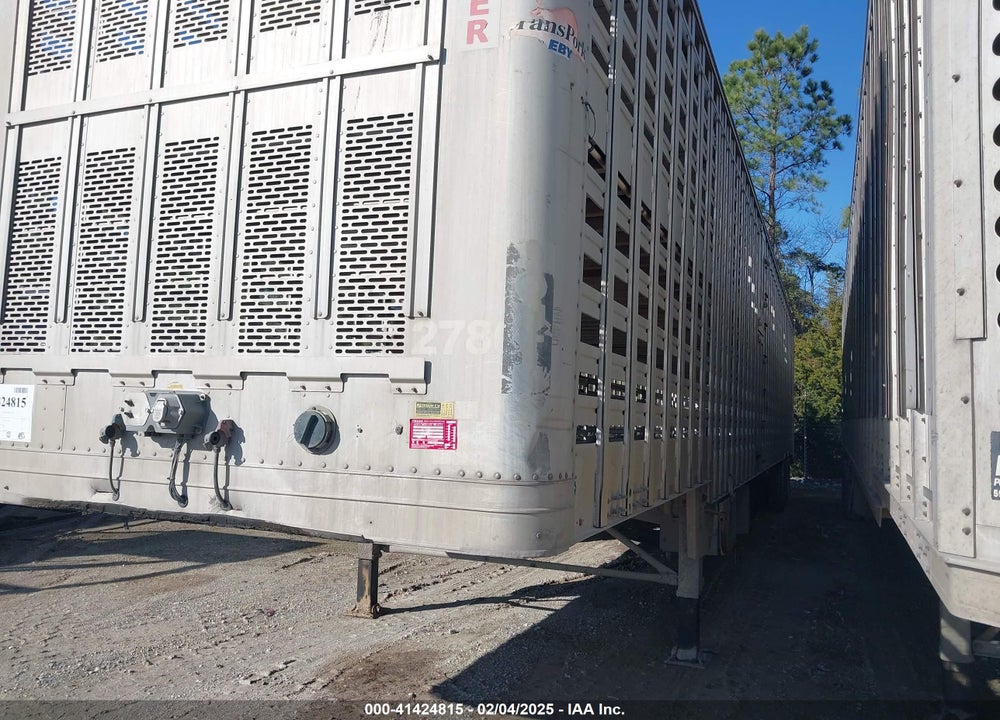 2008 M H EBY TRAILERS LIVESTOCK TRAILER VIN: 4A2LD532581014270
