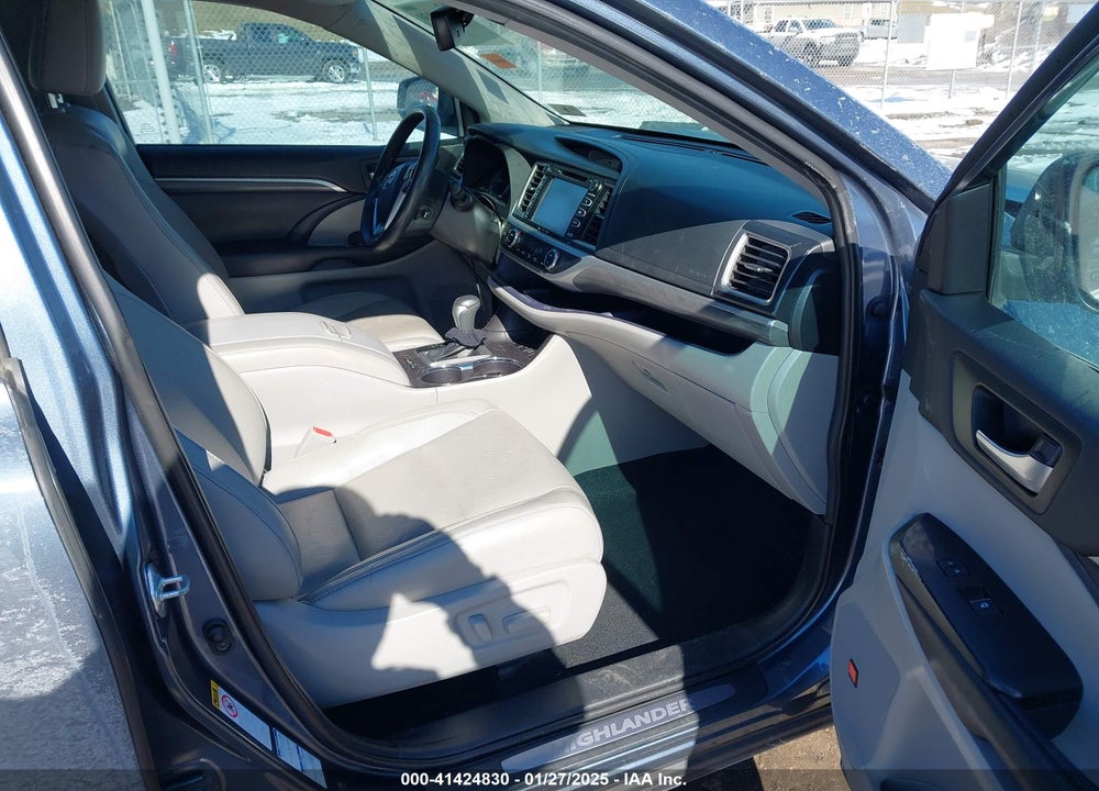 2019 TOYOTA HIGHLANDER LIMITED VIN: 5TDDZRFH3KS919967