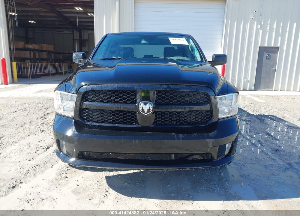 2013 RAM 1500 VIN: 1C6RR6KT8DS656536